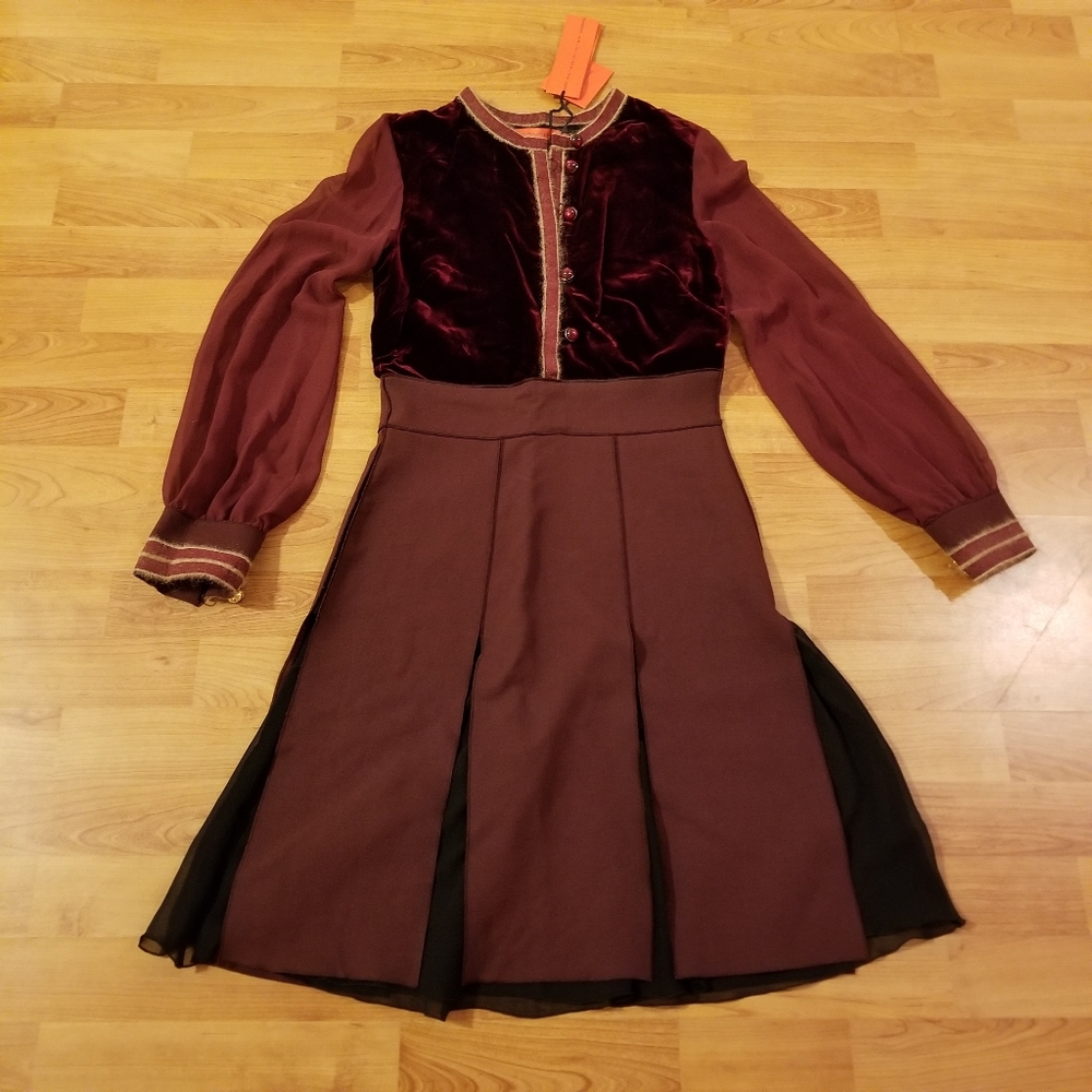 Velvet and silk dress by Tommy Hilfiger